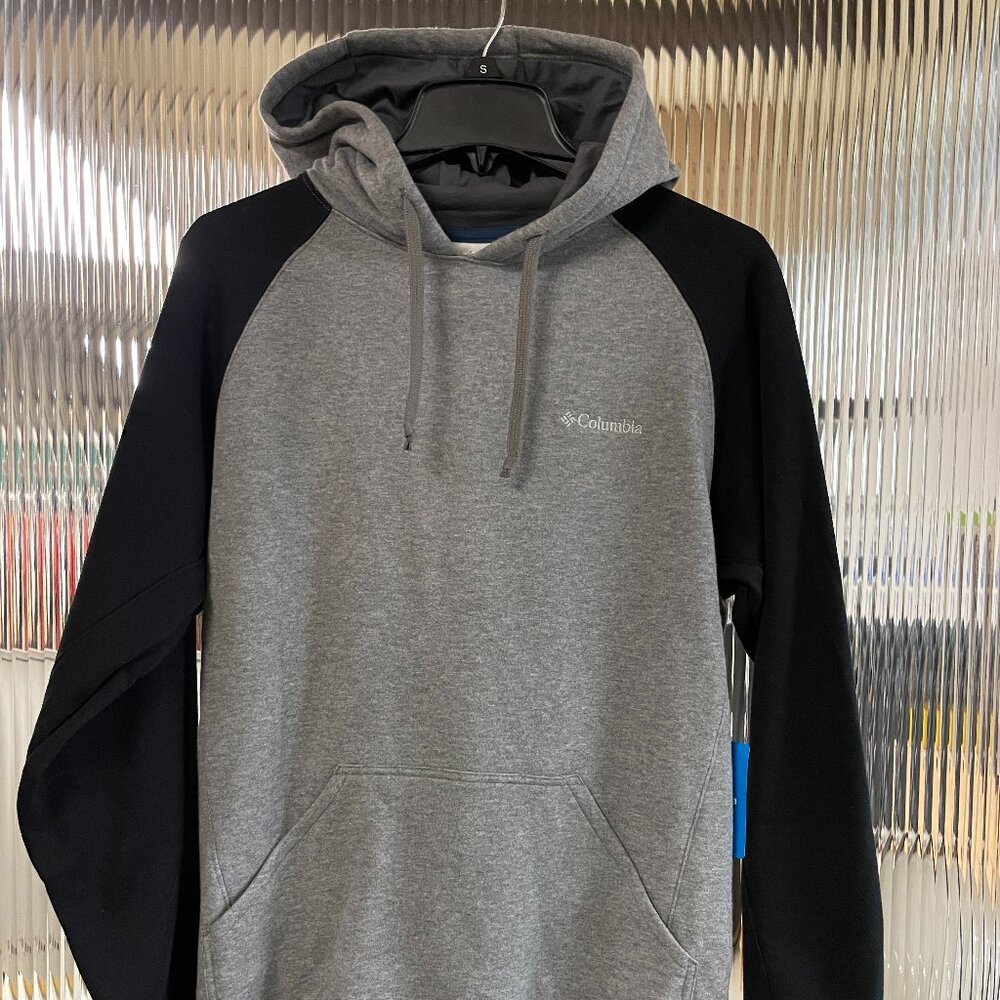 NWT Men's M Heart Mountain II Hoodie Layer Grey Two Tone